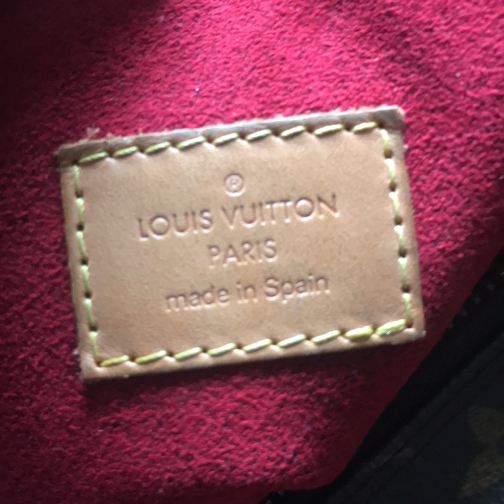 💎✨ RETIRED ✨💎 RARE CROISSANT ZIPPER CLOSURE LOUIS VUITTON - Picture 8 of 13